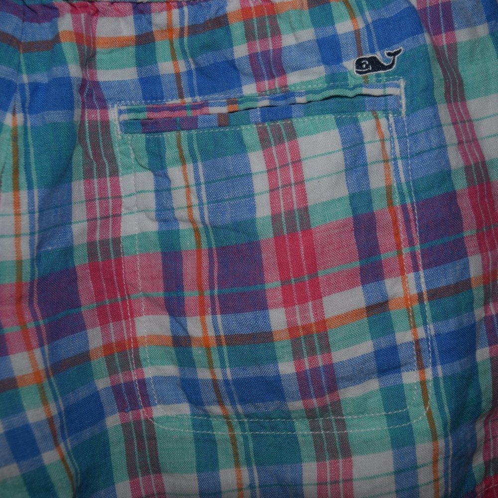 Vineyard Vines 🐳 colorful shorts - Picture 10 of 11